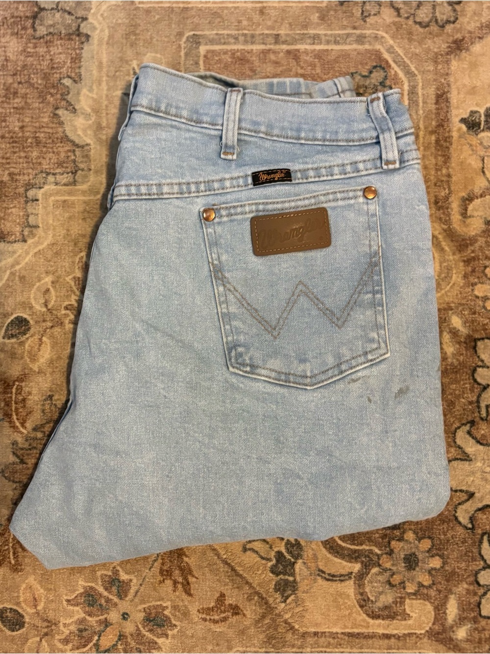 Wrangler Light Wash Blue Relaxed Fit Jeans
